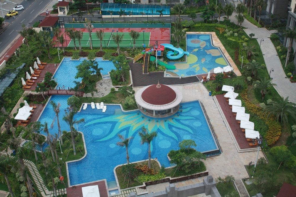 Bao Hong Hotel Sanya Bagian luar foto